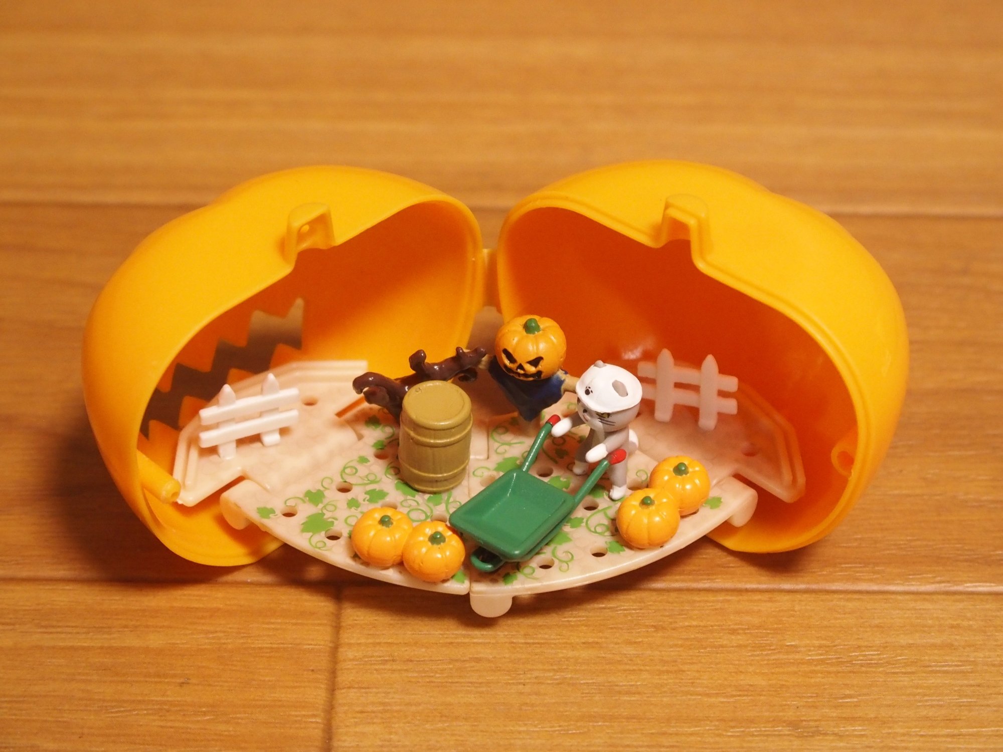 Tarlin capsulespeelgoed kawaii - Cosplay Bat Prop recensie en prijs